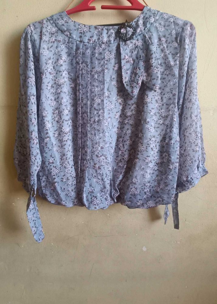 Chic Floral Print Top