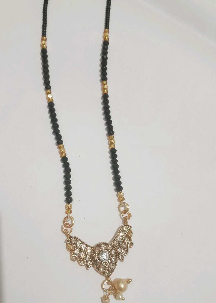 Elegant Heart Pendant Mangalsutra