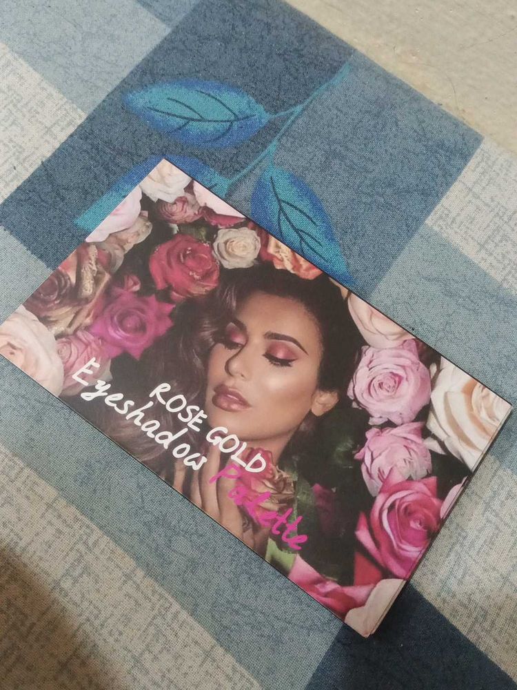Rose Gold Eyeshadow Palette