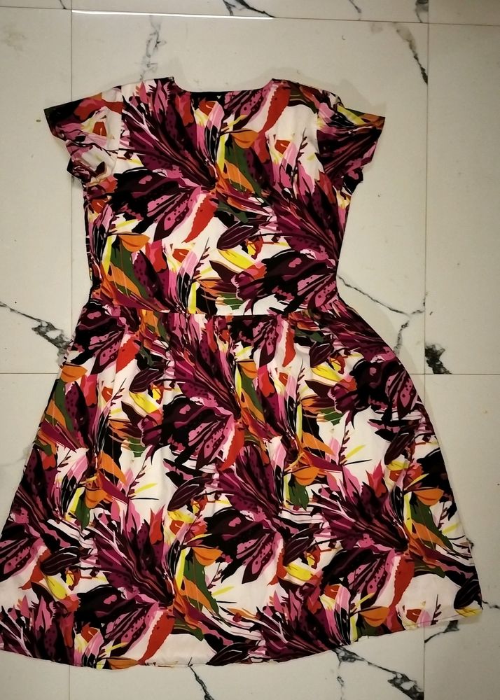 Gown . Like New