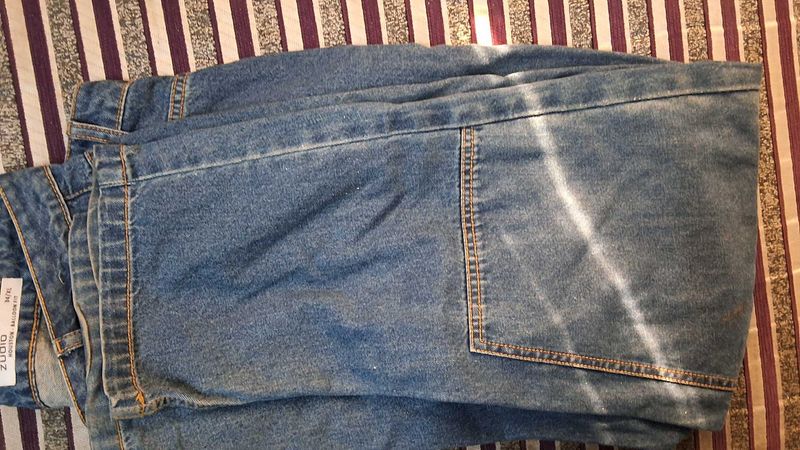Stylish Blue Denim Jeans(zudio) balloon fit