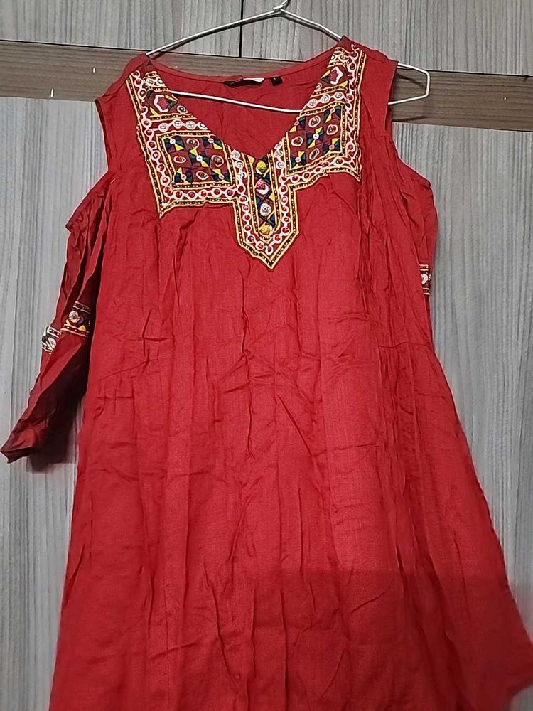 A Line Cold Shoulder Top