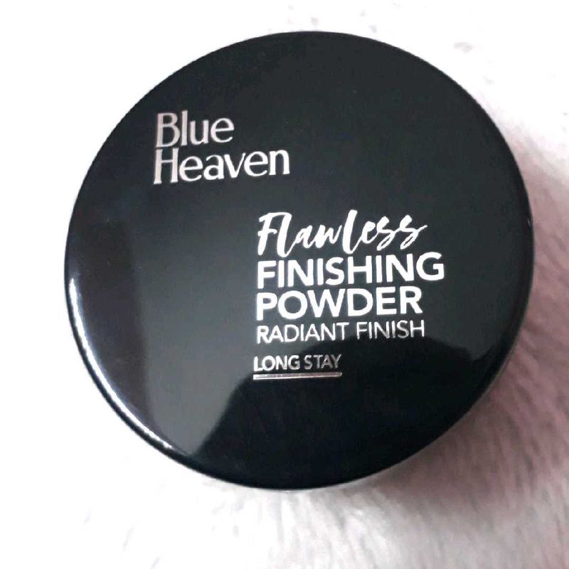 Blue Heaven Flawless Matte Finishing Powder For No