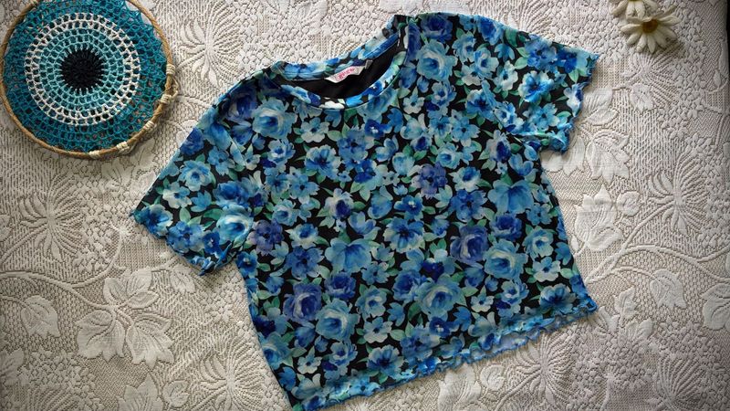 Blue Floral Crop Top