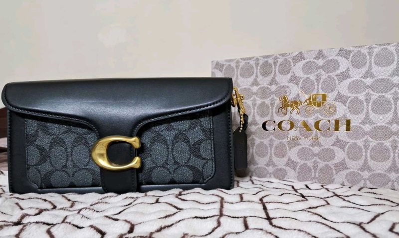 Coach Signature C Shoulder Bag