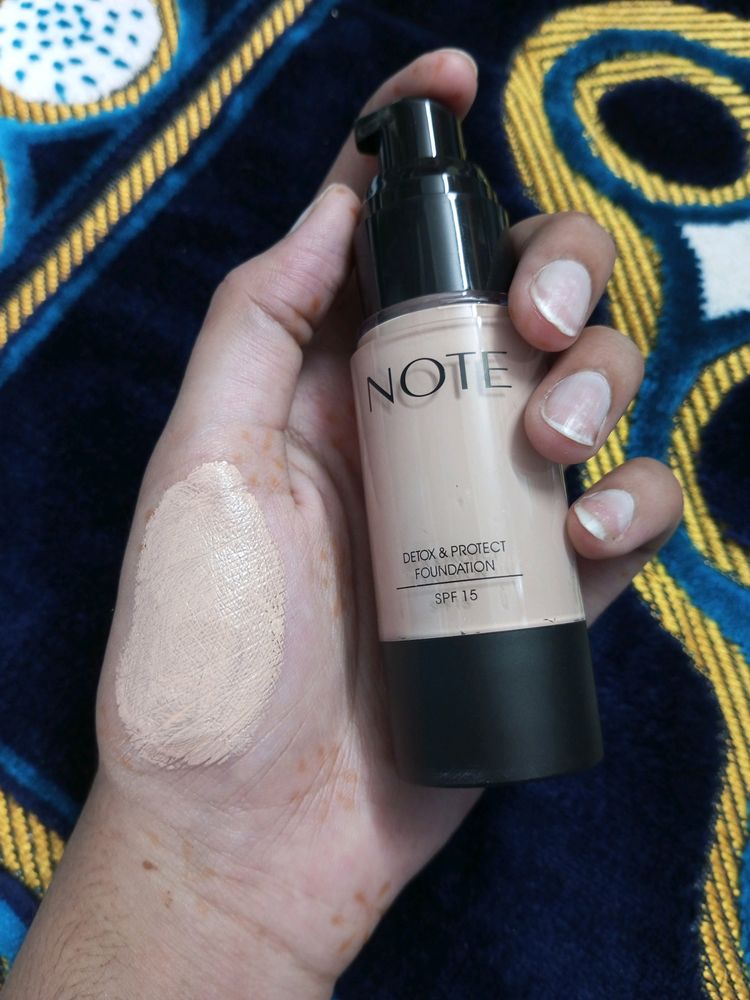 Note Spf 15 Foundation