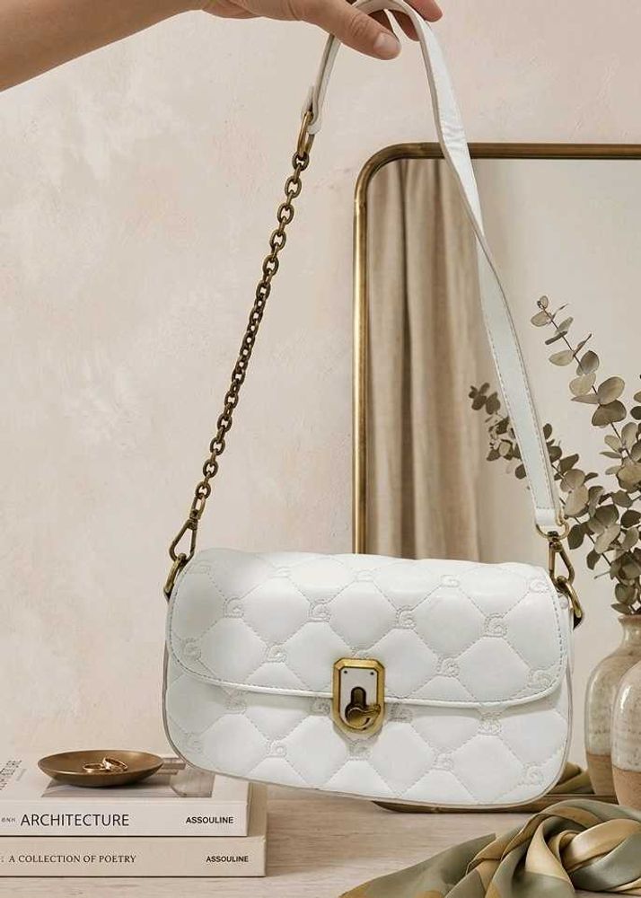 Chic White Quilted Shoulder Bag