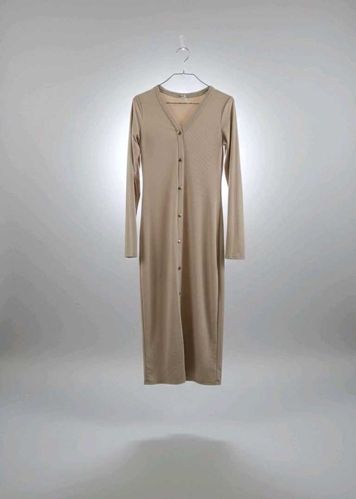 Elegant Button-Down Midi Dress