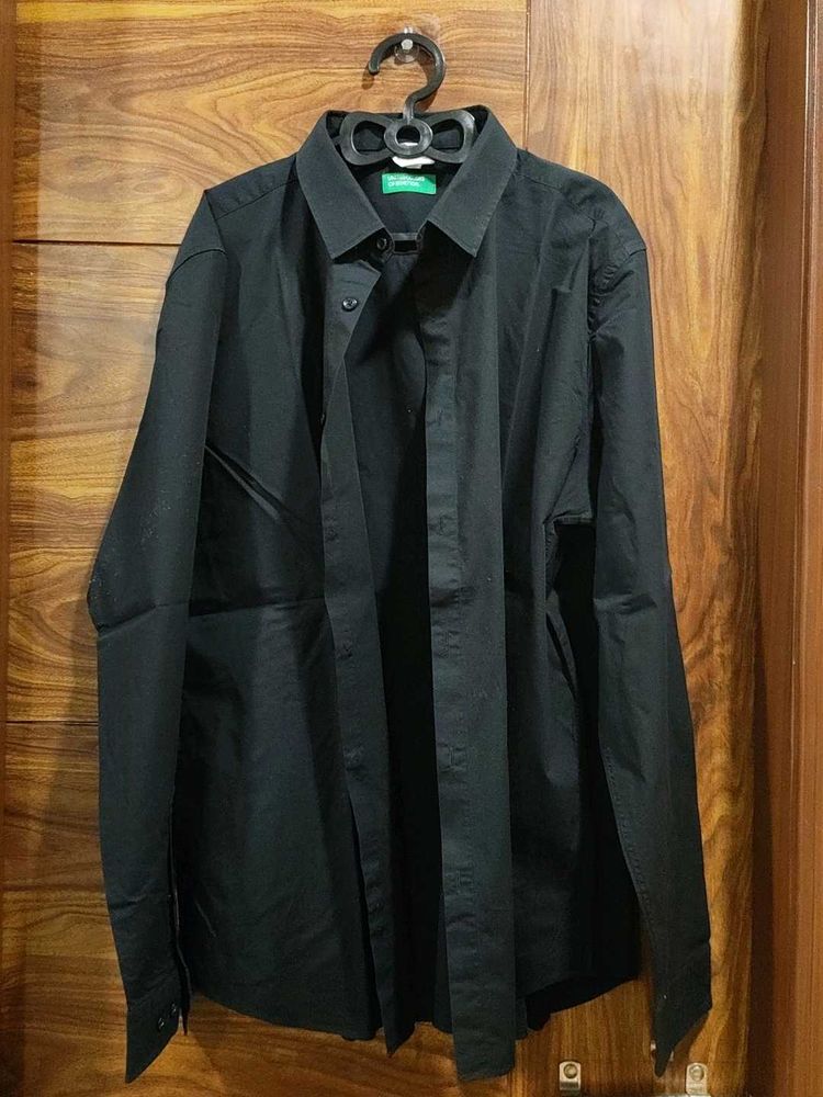 Classic Black Long Sleeve Shirt