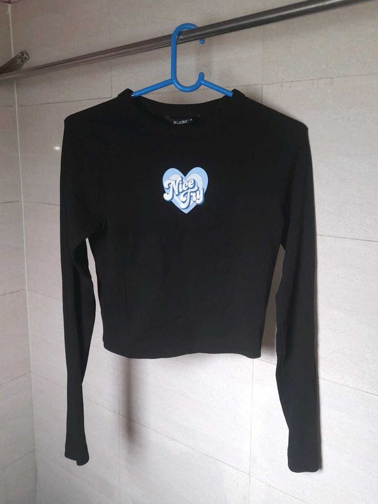 Long Sleeve Crop Top 🖤