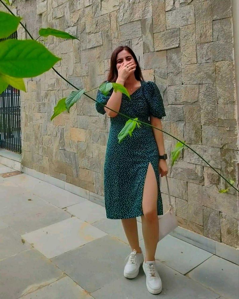 ✨ Dark Green Polka Dot Midi Dress
