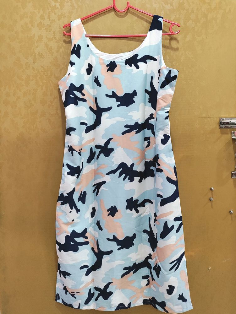 Sleevless Dress For Women