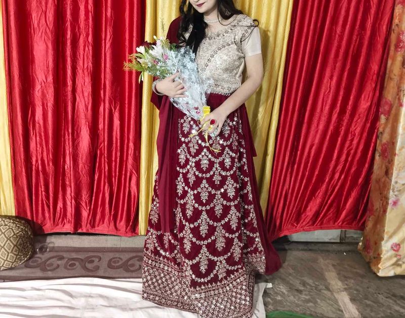 Elegant Embroidered Lehenga Choli Set