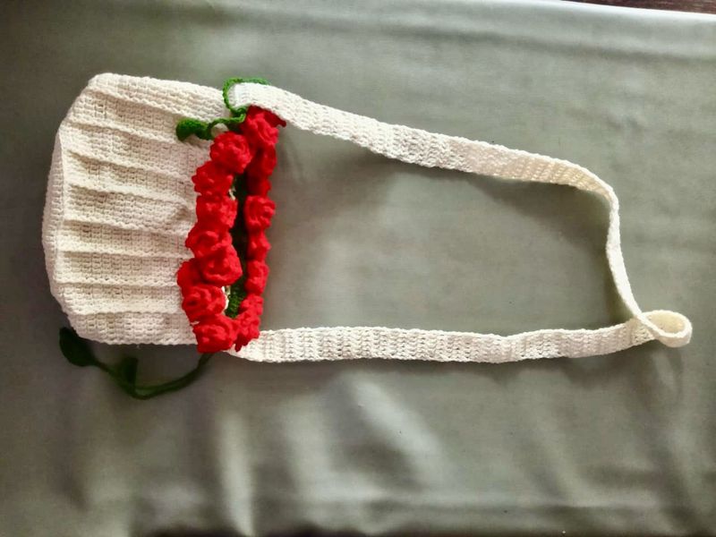 crochet potli rose bag