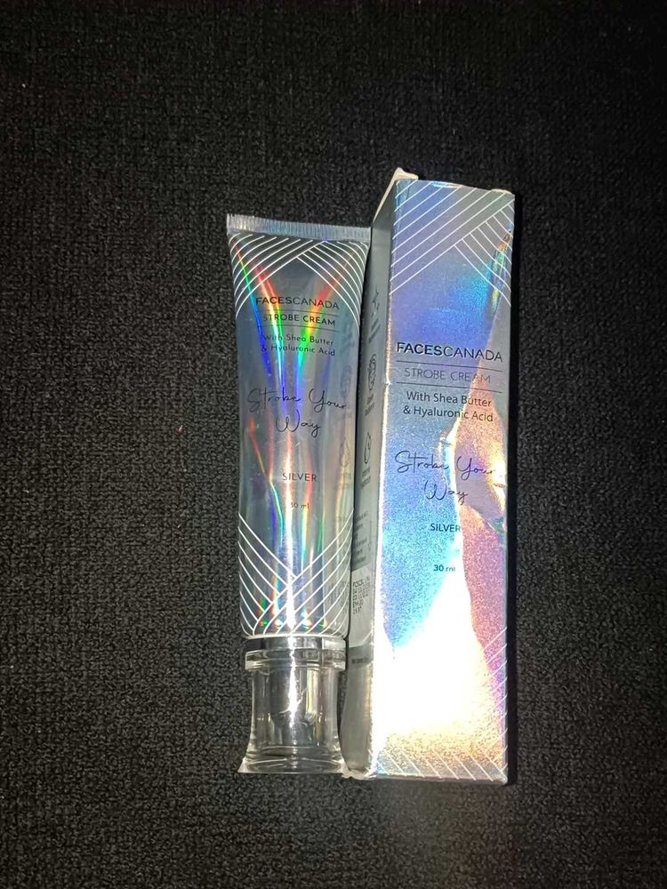 Face CANADA Strobe Cream - Silver