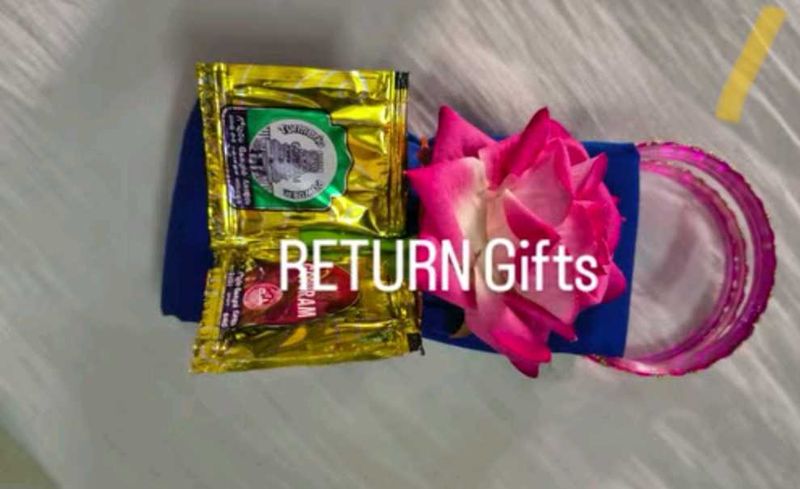 Beautiful Return Gift Set