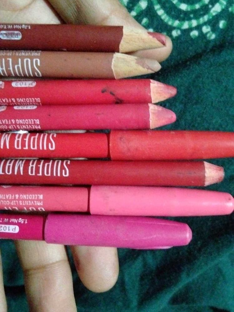 Assorted Matte Lip Crayon Collection