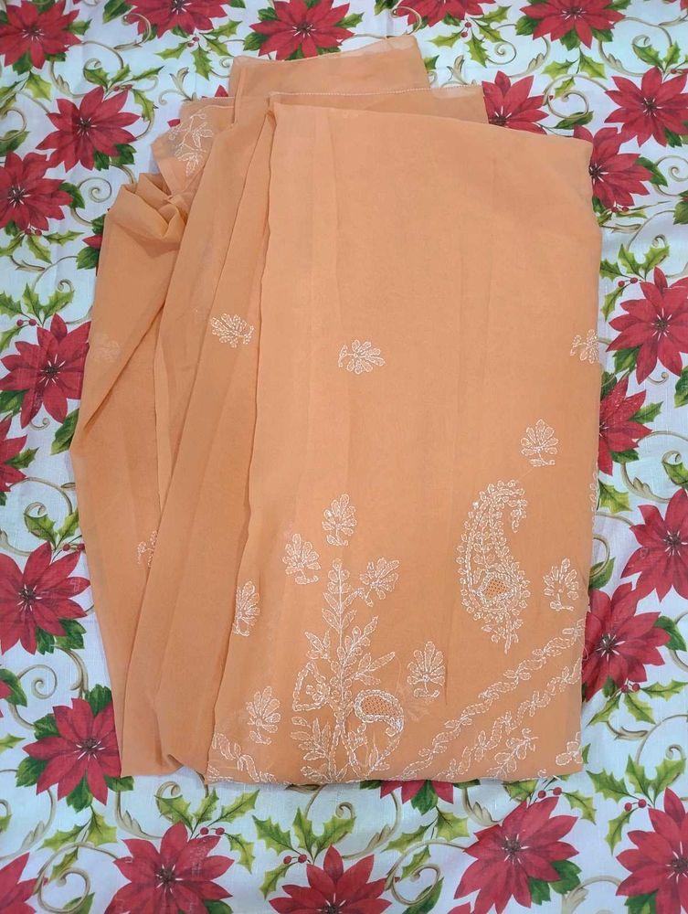 Elegant Peach Chikankari Saree🥻
