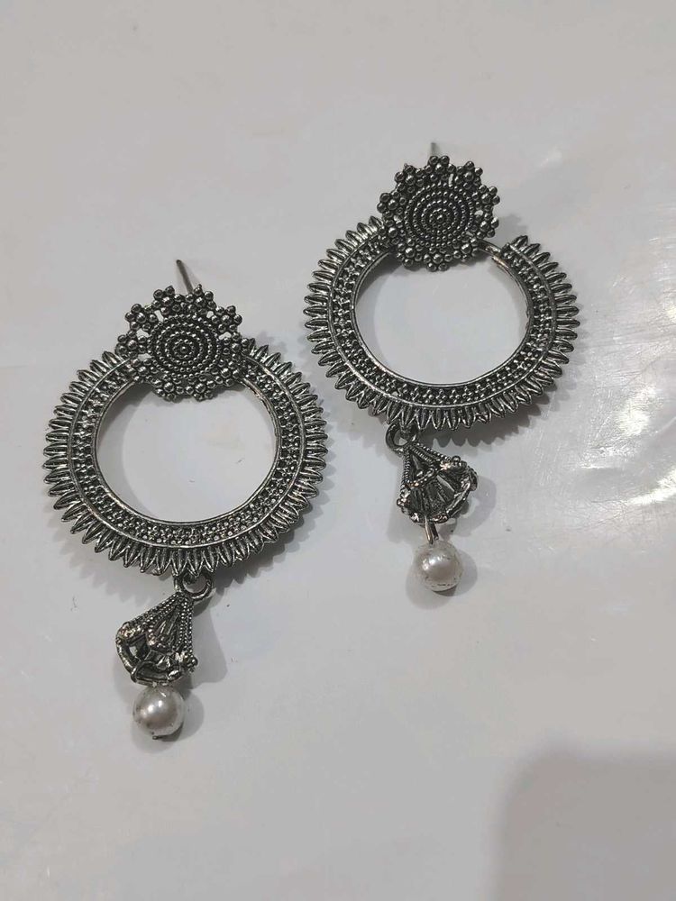 Oxidized Jhumka Earrings with Pearls