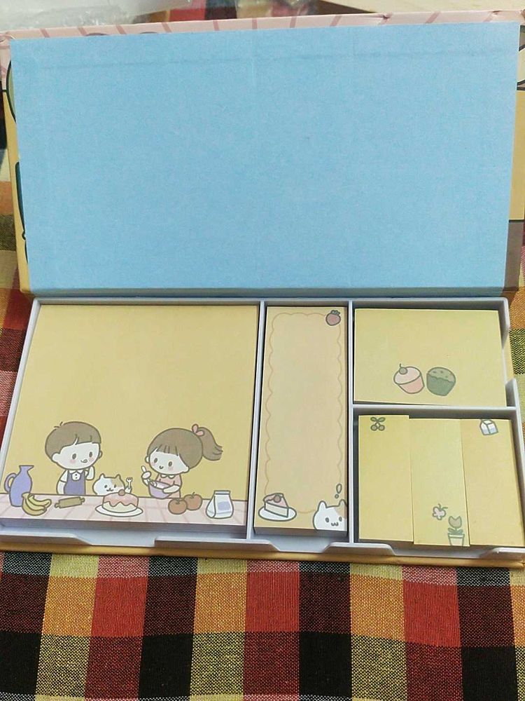 Cute Sticky Notes Set