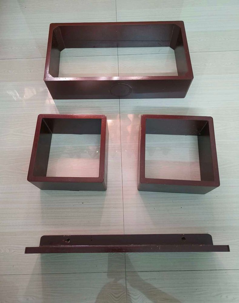 Set of 3 Wooden Display Shelves