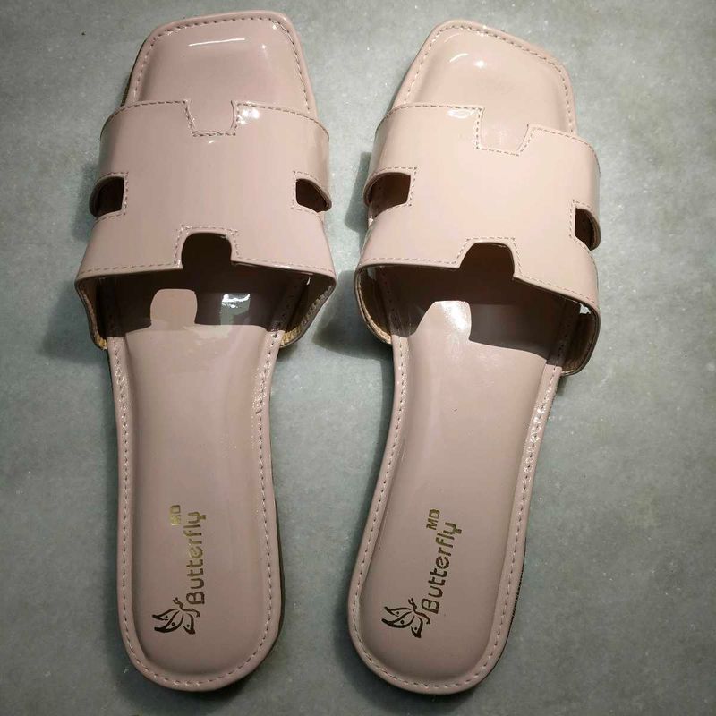 Chic Beige Slide Sandals