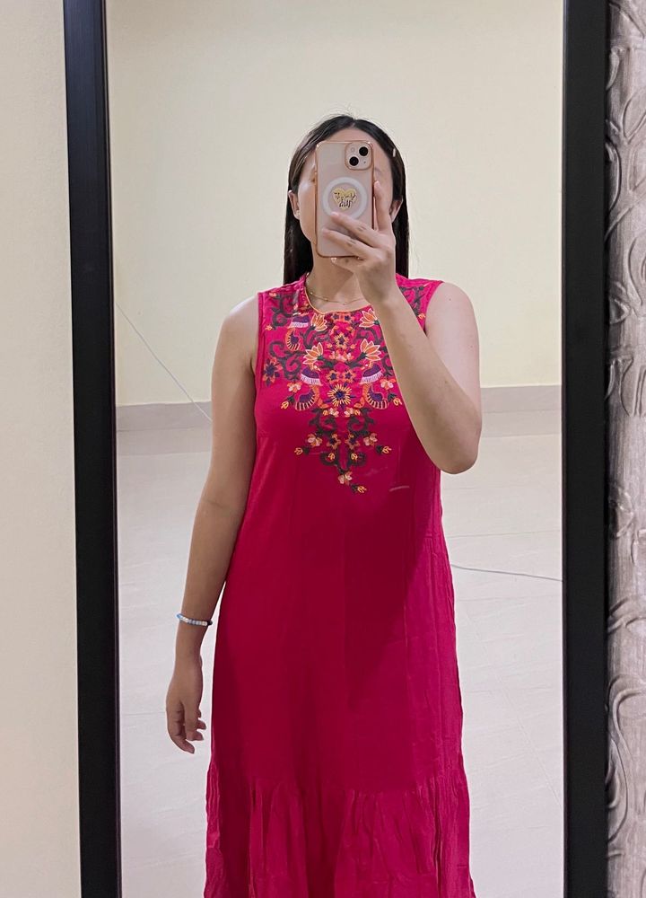 Embroidered Pink Kurta