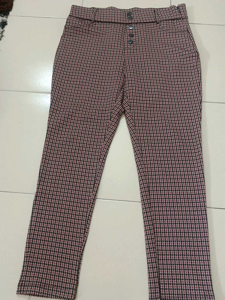 Stylish Checked Pants