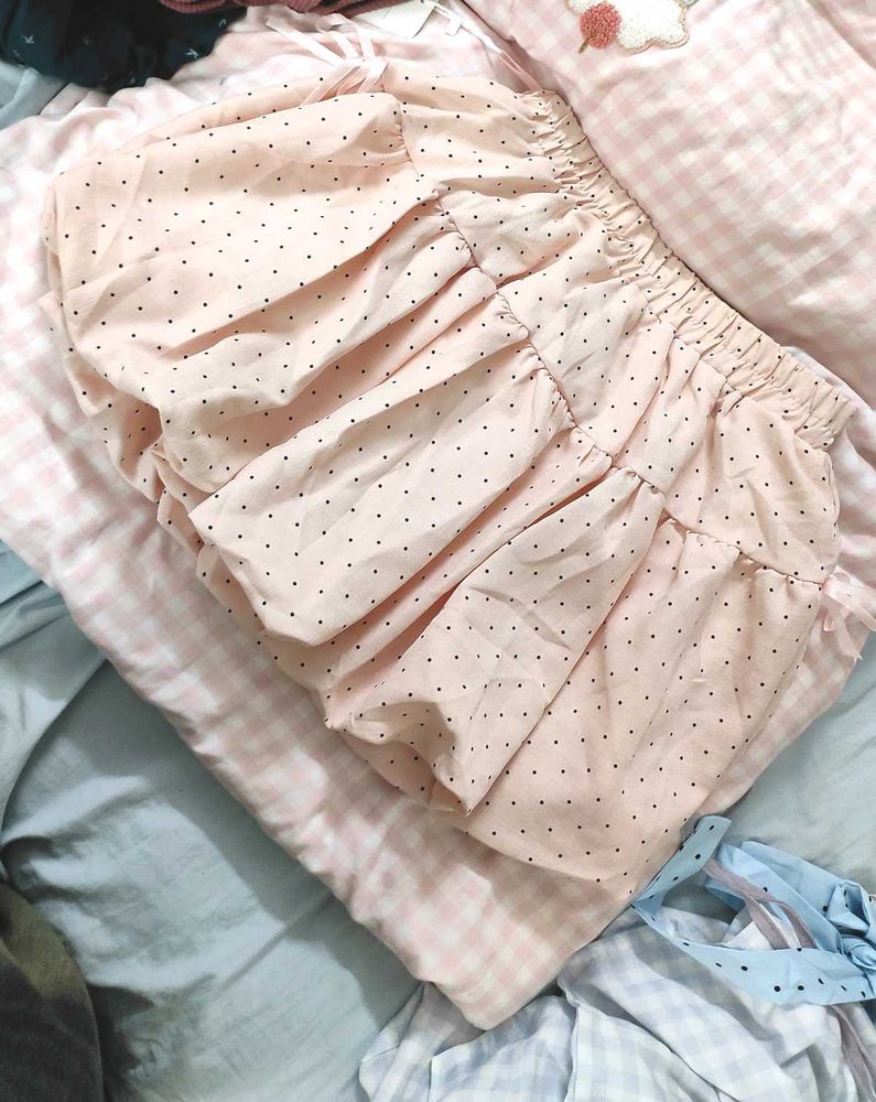 Cute Pink Polka Dot Skorts new with tag