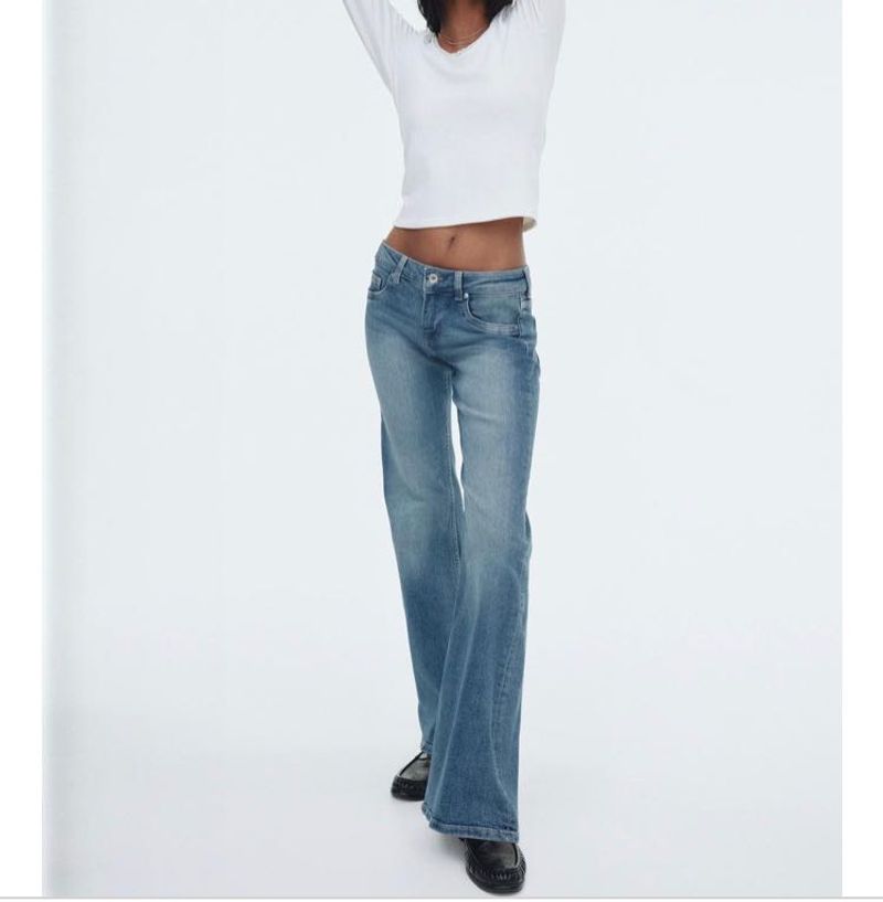 Light Wash Flared Jeans