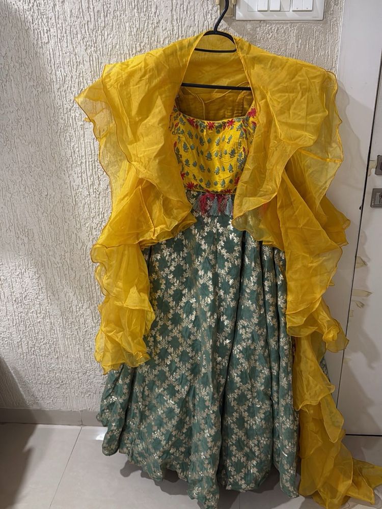 Yellow &amp; Green Lehenga Choli Set