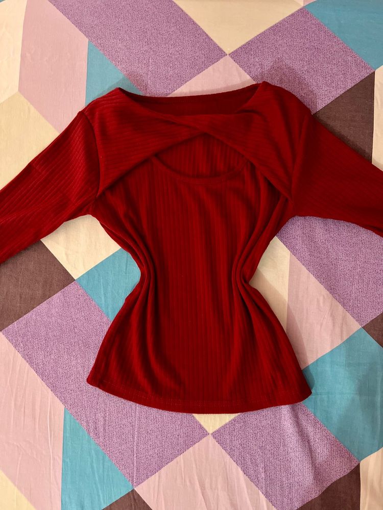 maroon fitted top 🍓
