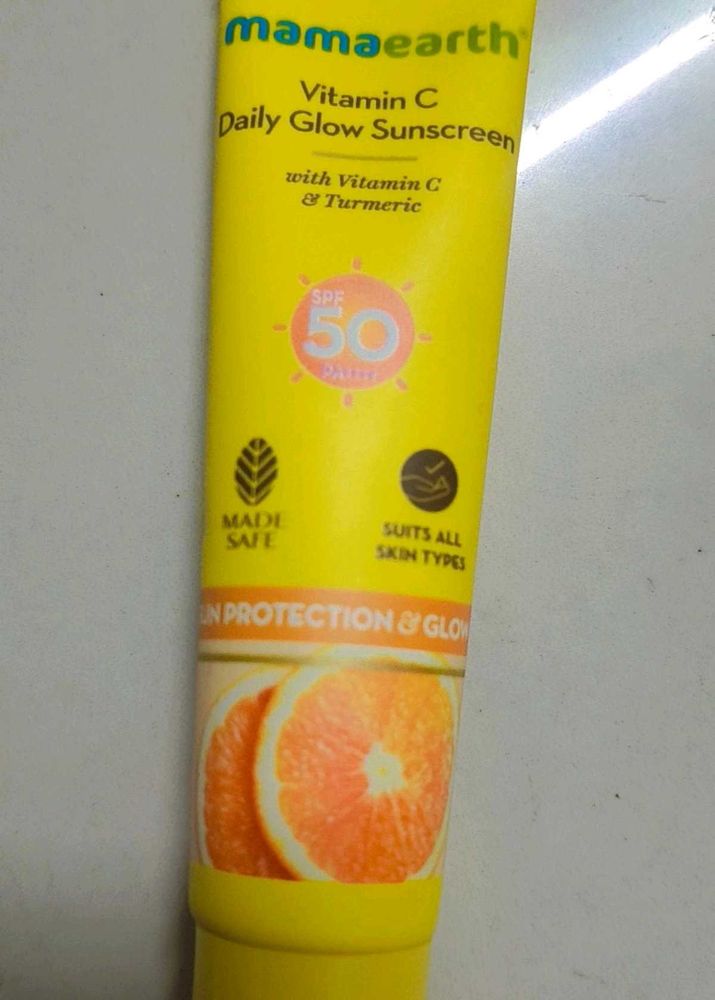 Mamaearth Vitamin C Daily Glow Sunscreen