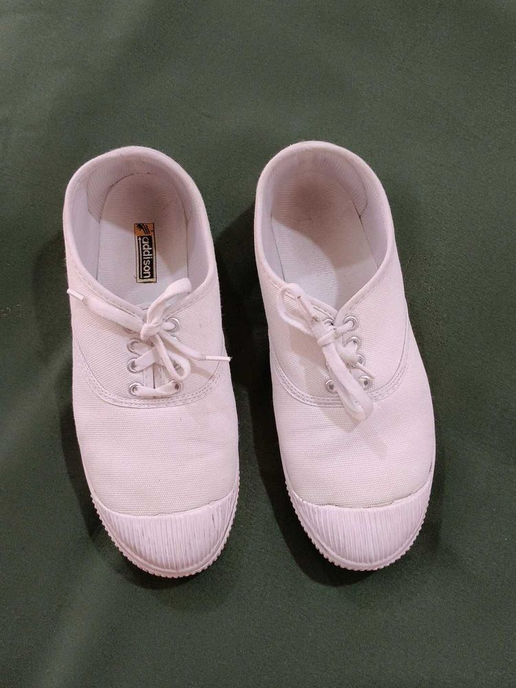 Addison White Canvas Sneakers