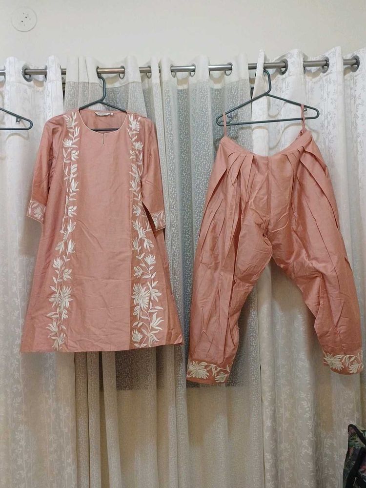 Peach farshi set