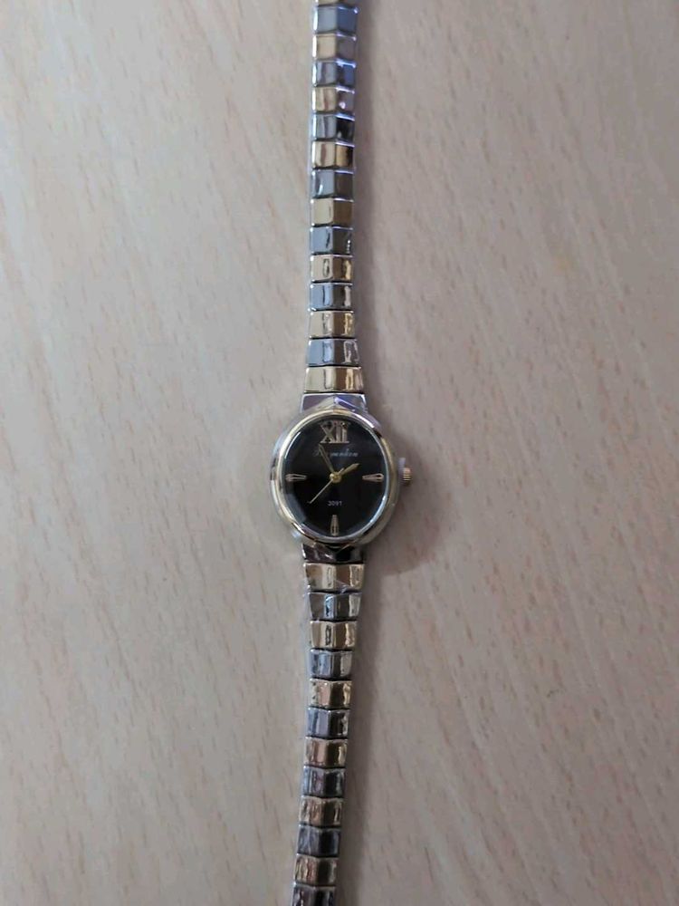 Elegant Two-Tone Women's Watch