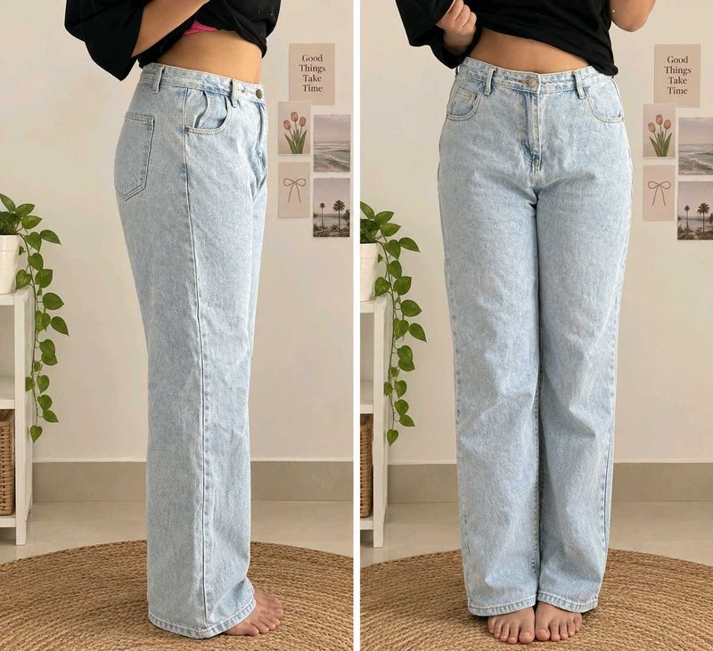 Light Wash Wide Leg Jeans +freebie