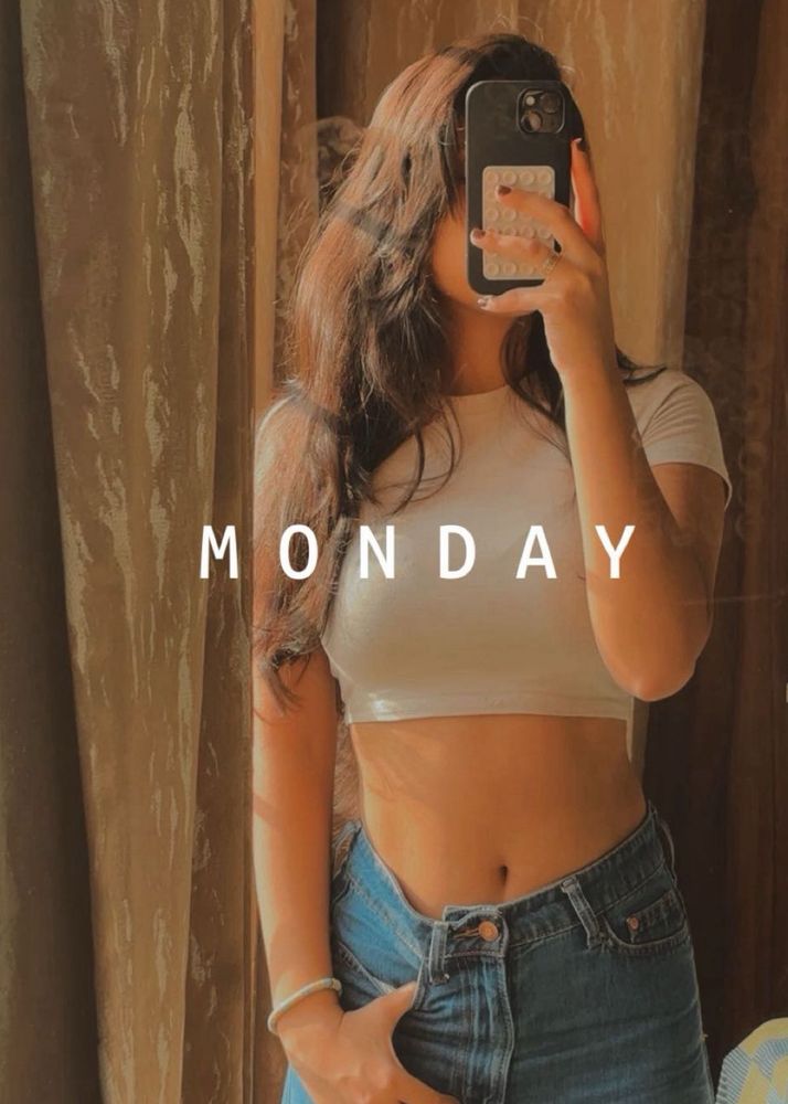 Cream Cropped T-Shirt