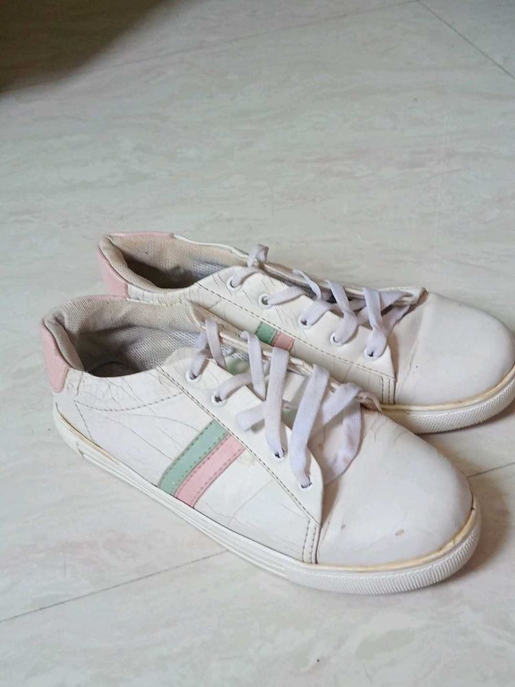White Sneakers with Pastel Stripes