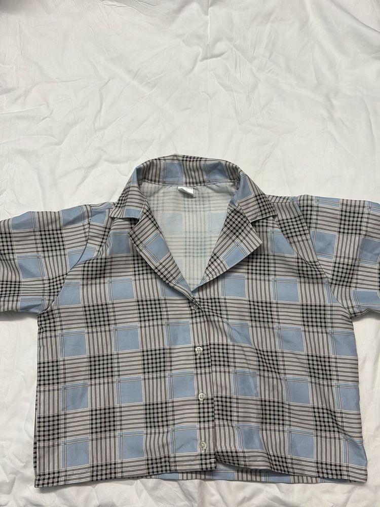 Classic Plaid Button-Up Shirt