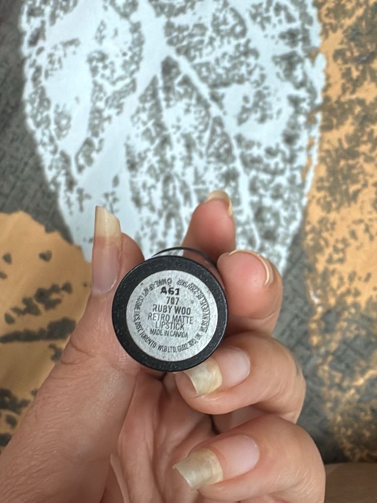 MAC Ruby Woo Retro Matte Lipstick