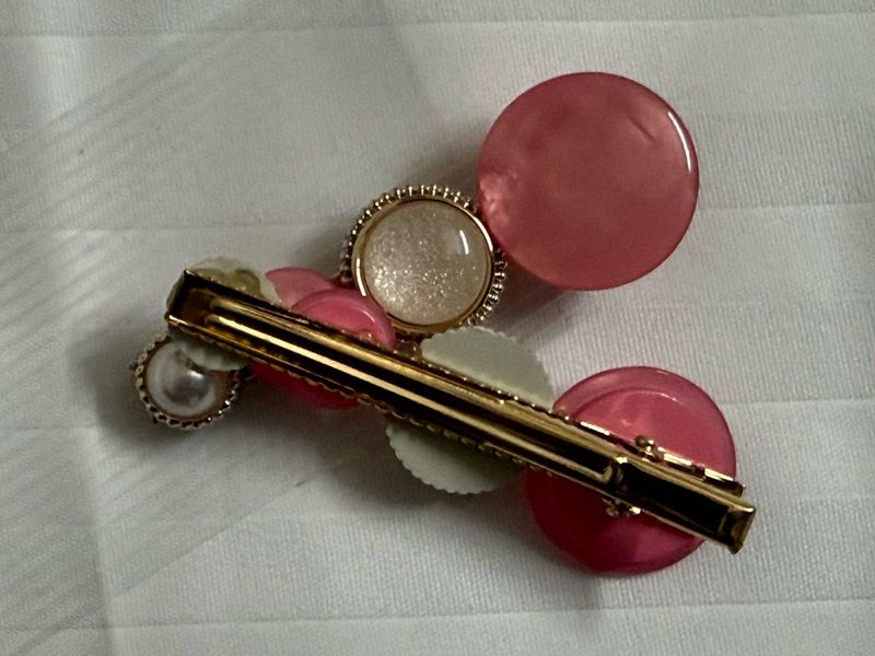 Cute Pink &amp; Pearl Hair Clip