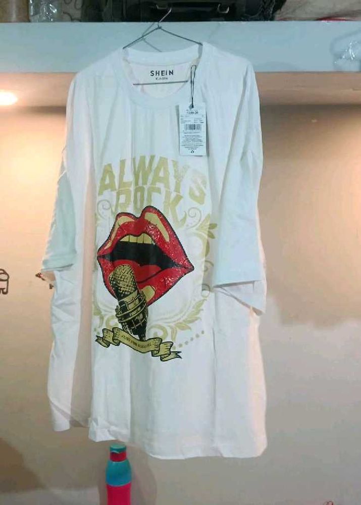 SHEIN White Graphic T-Shirt
