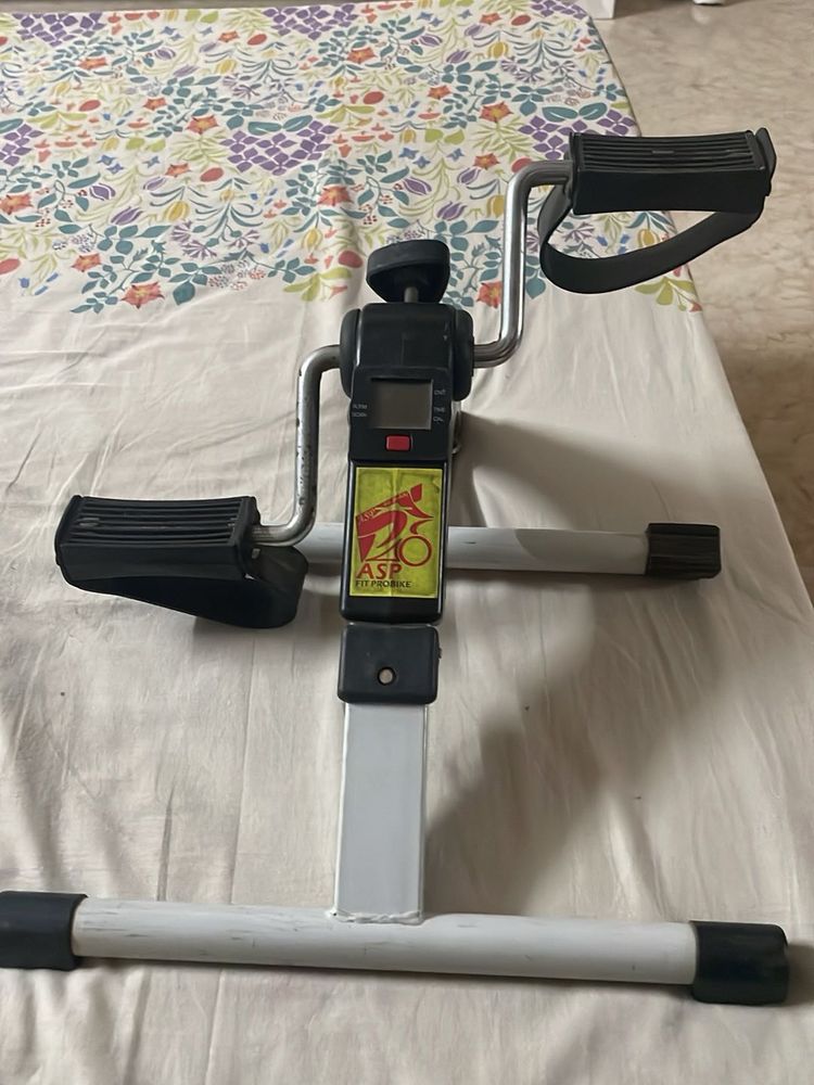 Mini fitness cycle