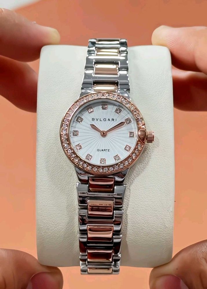 Stylish Bvlgari Quartz Watch