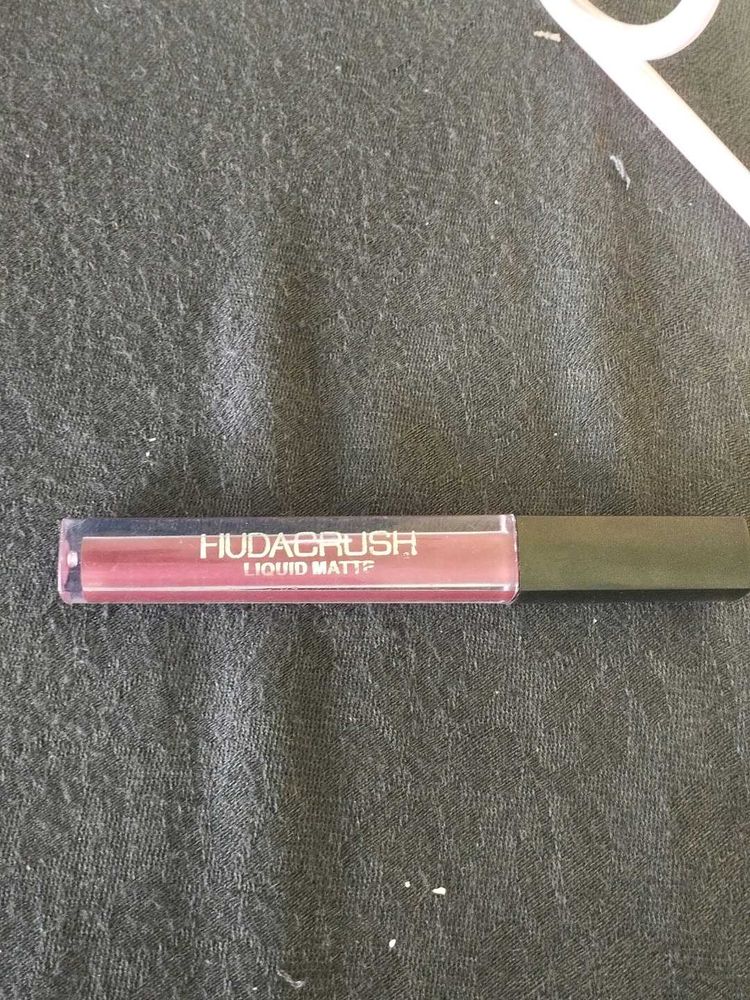 HUDACRUSH Liquid Matte Lipstick