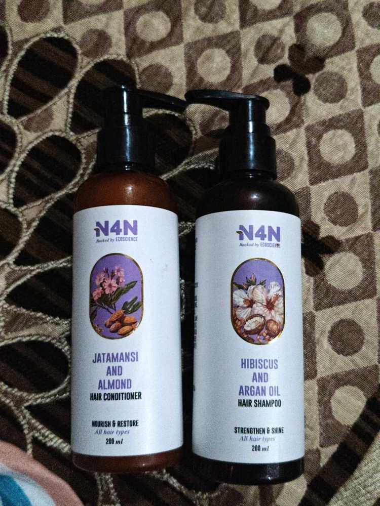 N4N hibiscus and argon oil hair shampoo jatamansi