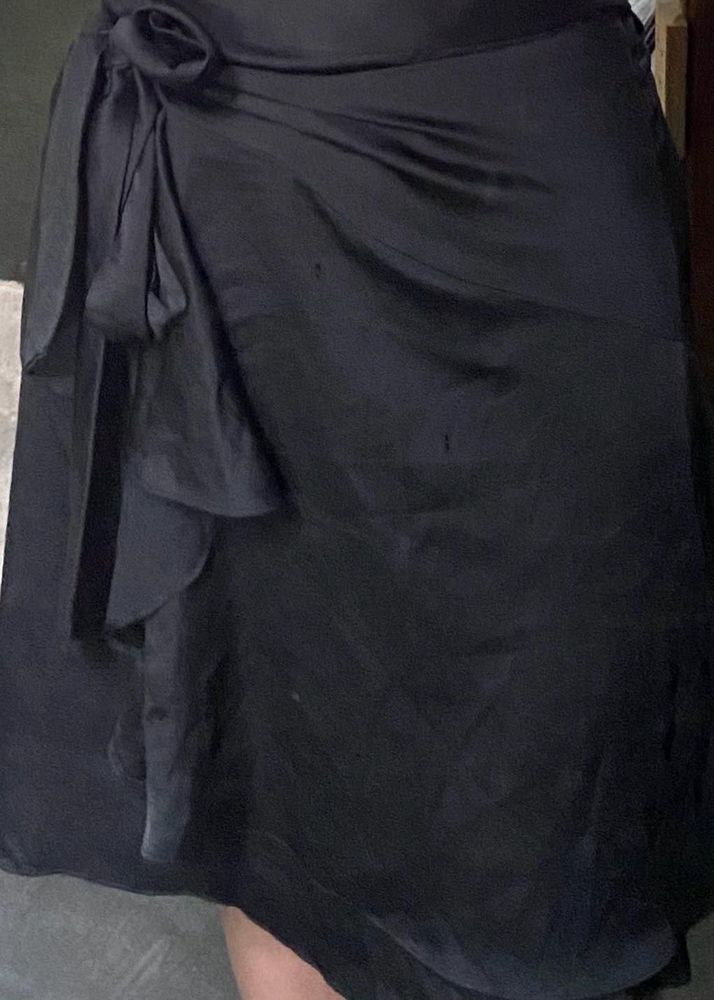 Chic Black Wrap Skirt