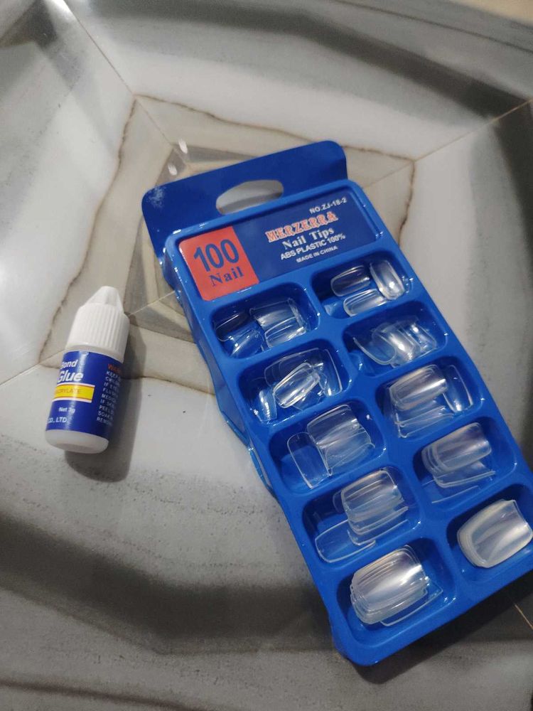 Nail Tips Set with Glue