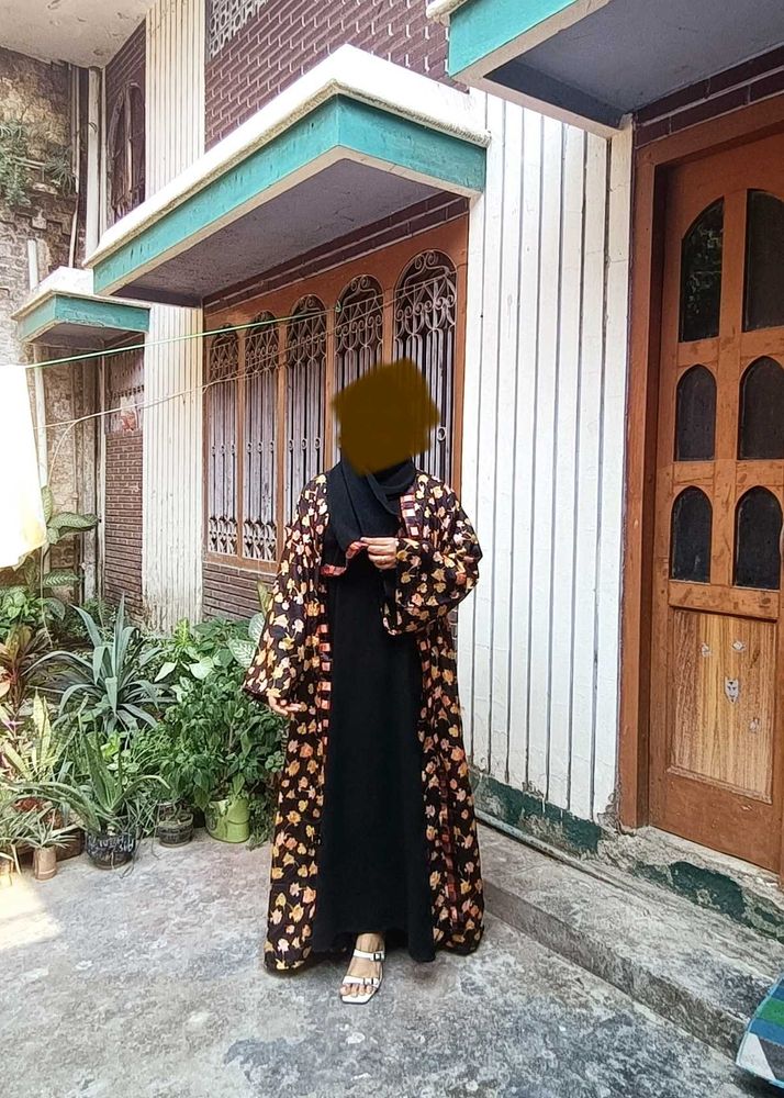SALE PRICE✨ Black Abaya shrug